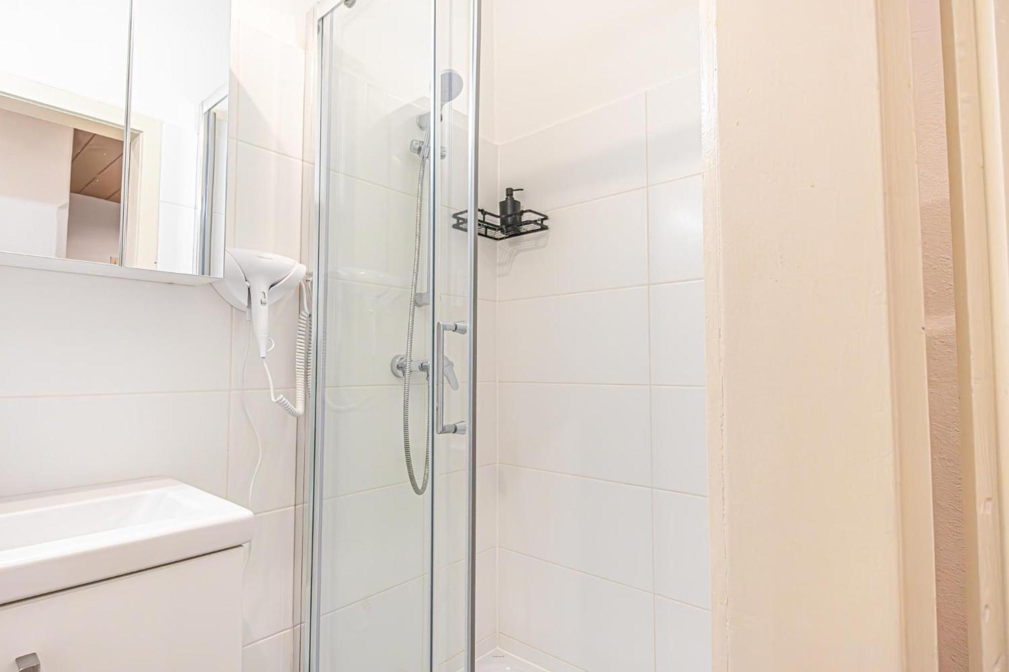 Desirable 2Br - Bookable For Longstays In Lockdown B Vienna Esterno foto